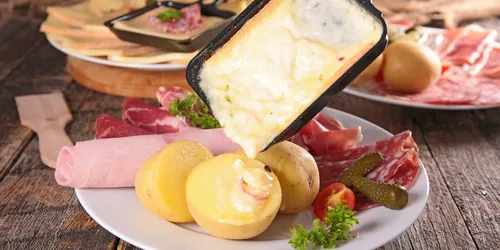 La journée mondiale de la raclette c'est aujourd'hui !