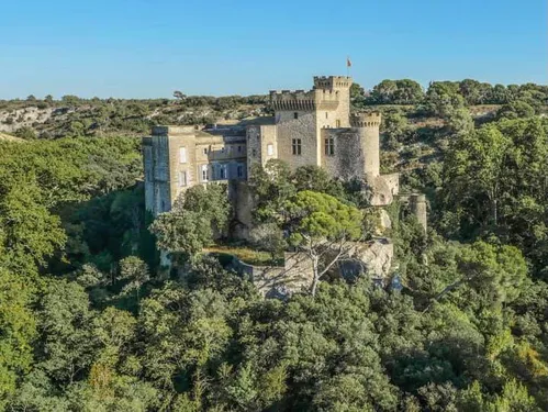 La Barben : le parc Rocher Mistral illumine le plus grand sapin de...