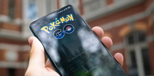 Deux policiers licenciés car ils jouaient à Pokémon Go