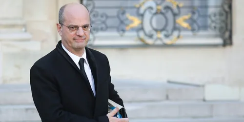 Jean-Michel Blanquer a annoncé depuis Ibiza le protocole de la...
