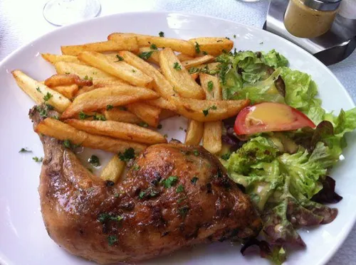 La cantine de la prison n'a plus de poulet-frites, les détenus se...