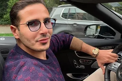 "L’Arnaqueur de Tinder" banni de l’application, après le succès du...