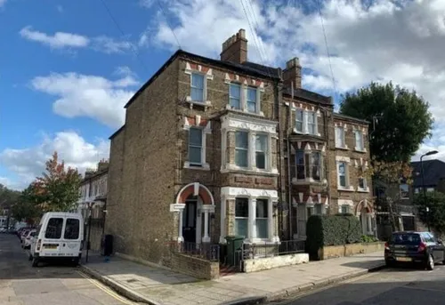 Londres : un appartement de 7 m² s'est vendu 107 000 €