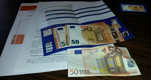 La France a perdu environ 2.000 distributeurs de billets en 2023