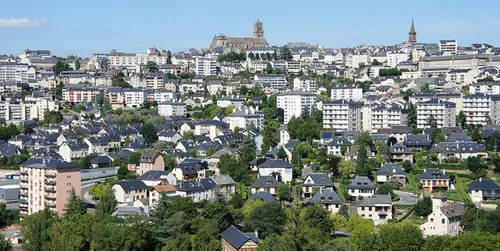 Rodez : un homme armé d'un couteau sème la panique