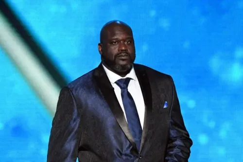 Emu par des fans, Shaquille O’Neal paie leurs courses