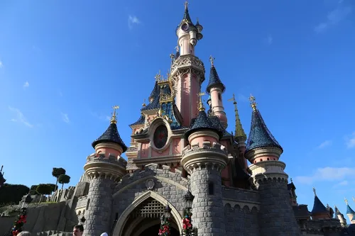 Coronavirus : Disneyland Paris ferme ses portes