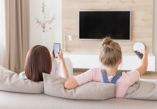 Coronavirus : ces films, séries, musées et opéras à découvrir...