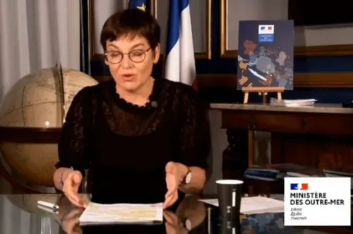 Coronavirus : Annick Girardin demande aux Ultramarins de l’Hexagone...