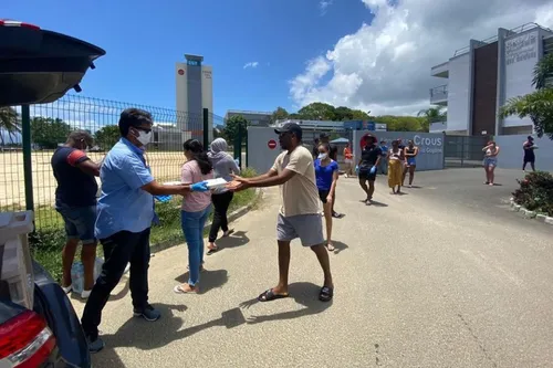 Coronavirus : des repas pour les étudiants confinés sur les campus