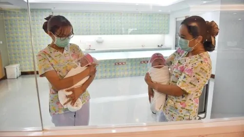 Corona, Covid et Lockdown sont désormais des prénoms à la mode en Asie