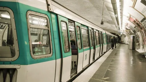 Les transports en commun parisiens deviennent officiellement...