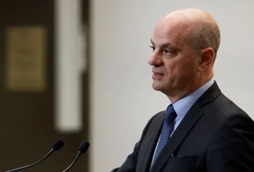 Les épreuves de spécialité du bac 2021 annulées face au Covid-19