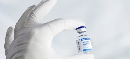 Une Italienne reçoit par erreur six doses du vaccin Pfizer