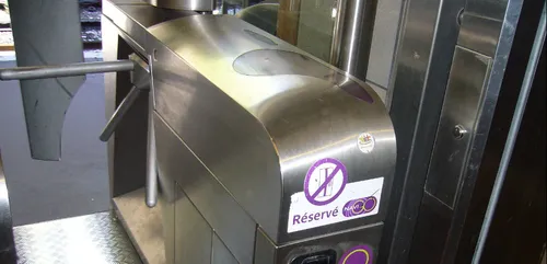 Transports : 6 000 utilisateurs franciliens de cartes Imgine’R...