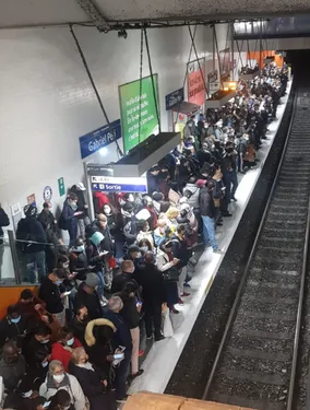 Les transports franciliens sont-ils un lieu de contamination au...