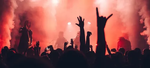 Covid : des concerts en 2021 à condition d'être vacciné ?