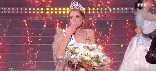 Miss France 2021 : Amandine Petit, Miss Normandie est élue (Vidéo)