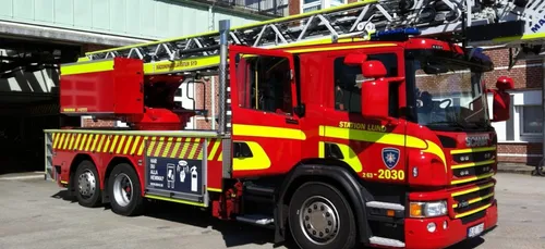 Saint-Ouen : explosion et incendie dans un garage à scooters