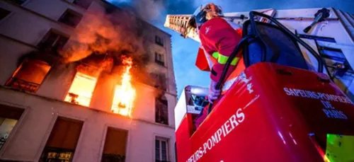 Pantin : un incendie de plusieurs heures dans des entrepôts de...