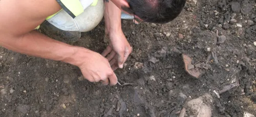 Seine-Saint-Denis : une nécropole du Moyen-âge découverte près de...