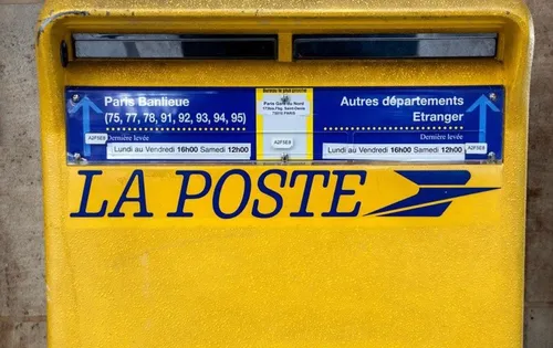 Les postiers des Hauts-de-Seine appellent à la grève