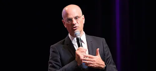 Pas de fermeture des écoles pour Jean-Michel Blanquer, même si...