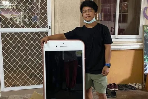 Il pense faire une bonne affaire en achetant un iPhone et reçoit...