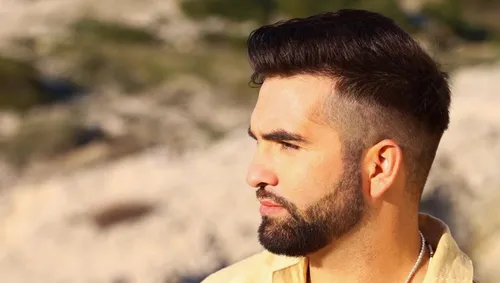 "J'espère qu'elle va répondre" : Kendji Girac révèle avec quelle...