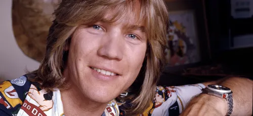Au-delà du « chanteur à minettes », qui était Patrick Juvet décédé...