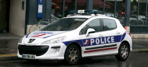Bonneuil : tir de mortier dans un véhicule de police ; six mineurs...