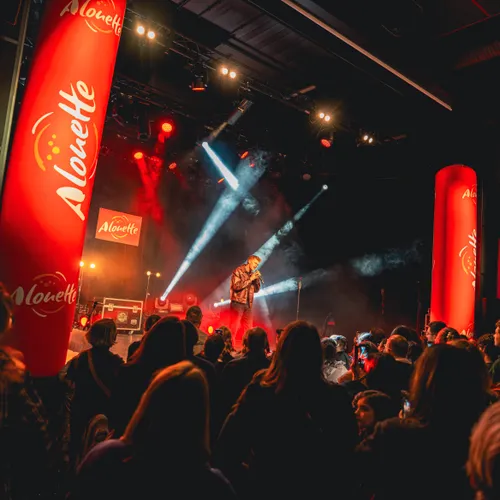 Charles Doré sur la scène du Live Alouette Showcase