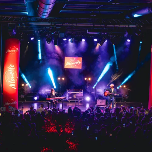 Marine sur la scène du Live Alouette Showcase