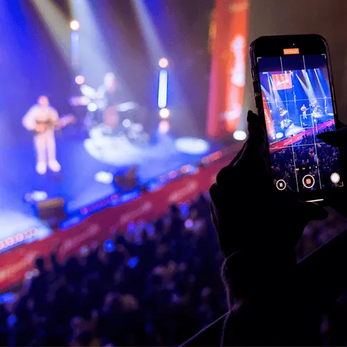 Kendji Girac au Live Alouette à Veigné - 3.12.2024