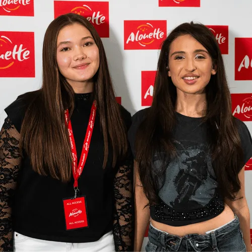Ambre et une fan au Live Alouette Vendée