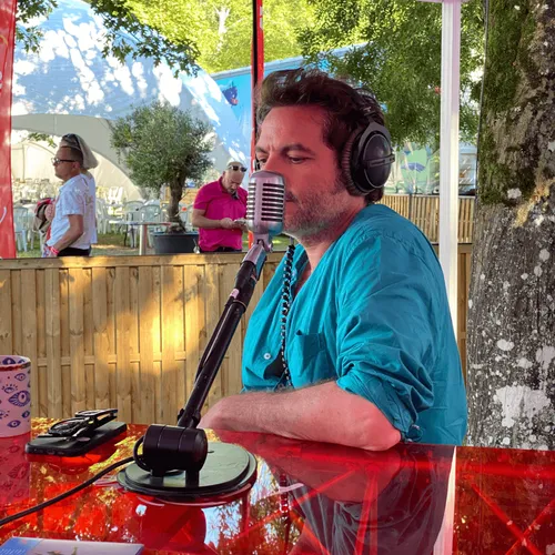 M en direct du Festival de Poupet sur Alouette