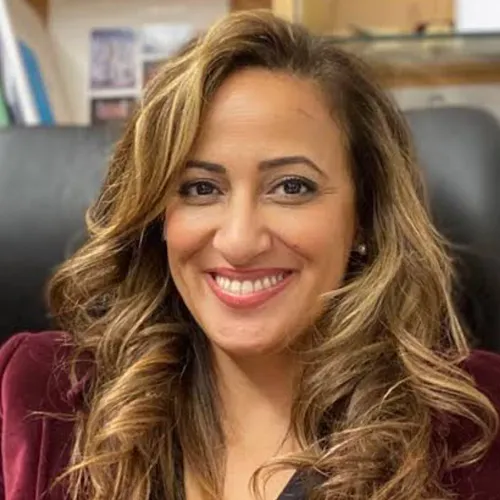 Amélia Lakrafi : « Continuer de bombarder l’Iran est une erreur, on...