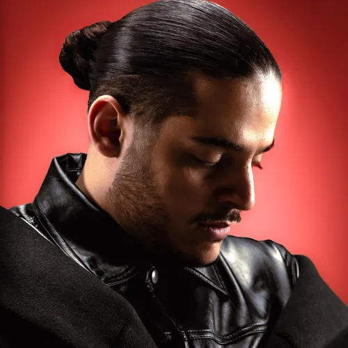 Rencontre avec Arslane : une voix engagée de la scène contemporaine