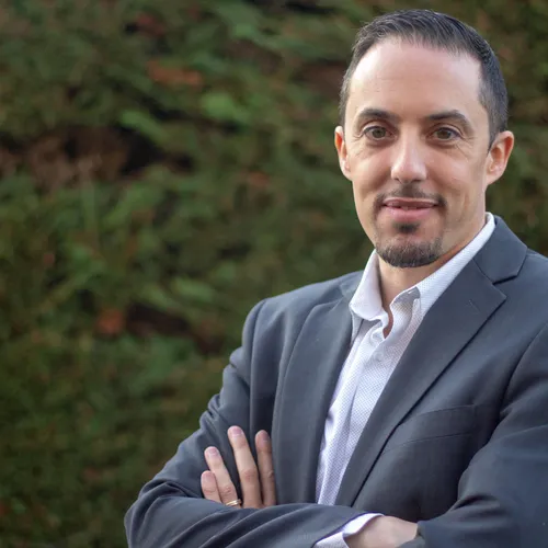 Sawa avec  Freddy CLAIREMBAULT, conseiller municipal à...