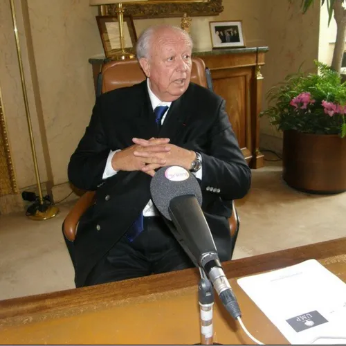 ARCHIVE : PLURIEL avec Jean-Chaude Gaudin en 2007