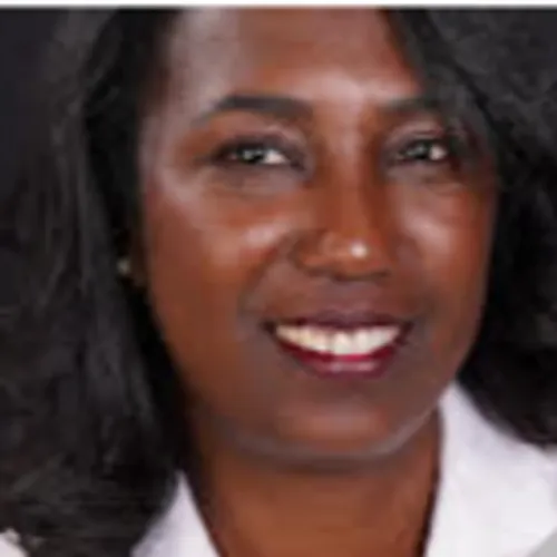 Sawa avec Meriem TAMATA VARIN, maire de Yèbles