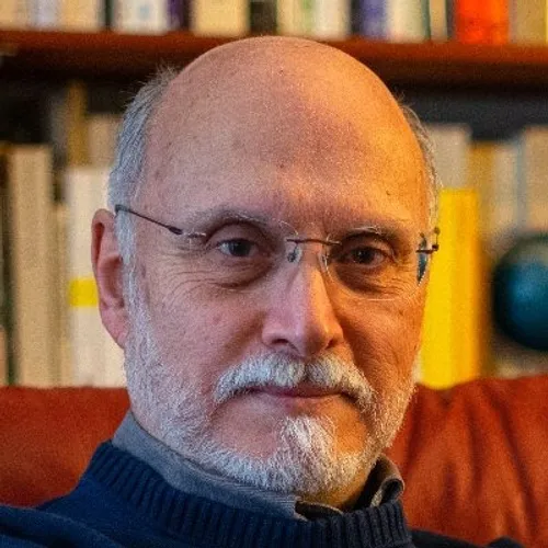 Sommet International des Pensées Arabes : Gilbert Achkar invité de...