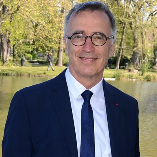 PLURIEL avec Yannick Trigance, conseiller régional, Secrétaire...