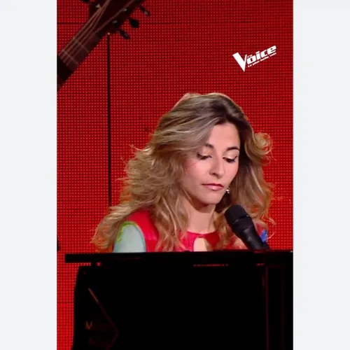 RENCONTRE avec    Vernis Rouge 