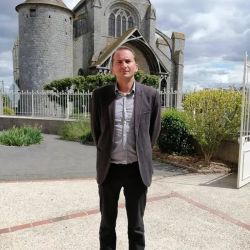 Sawa avec Sébastien COUPAS, Maire de Rampillon