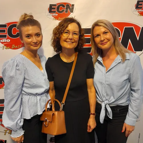 Appuiformation - Nathalie Vogel et une partie de son équipe pour...