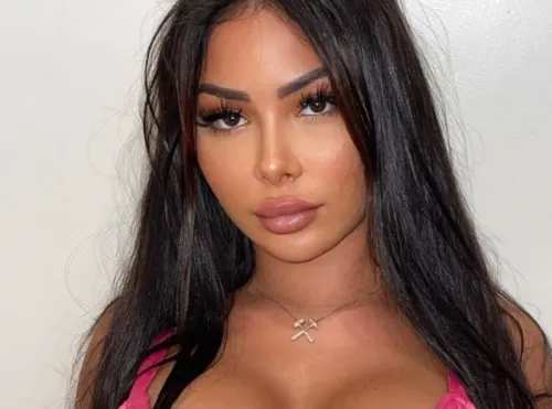 Maeva Ghennam évoque son “divorce” et alerte sa communauté