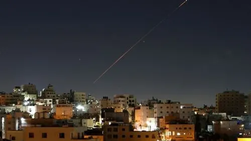 Téhéran tire des missiles sur Israël : riposte israélienne en Iran