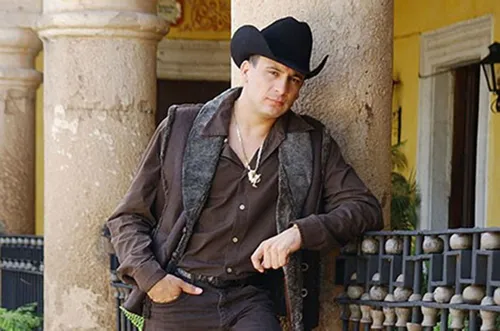 Valentín Elizalde : HBO Max annonce une série documentaire en trois...
