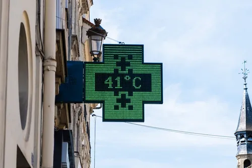 Canicule : Vigilance rouge dans neuf départements, week-end...